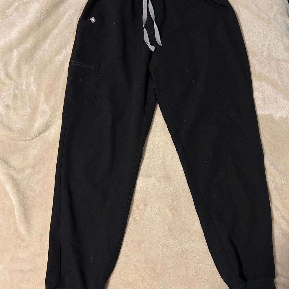 Black  Figs Zamora Jogger Scrub Pants with Drawstring